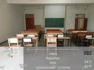 class-room-4                   